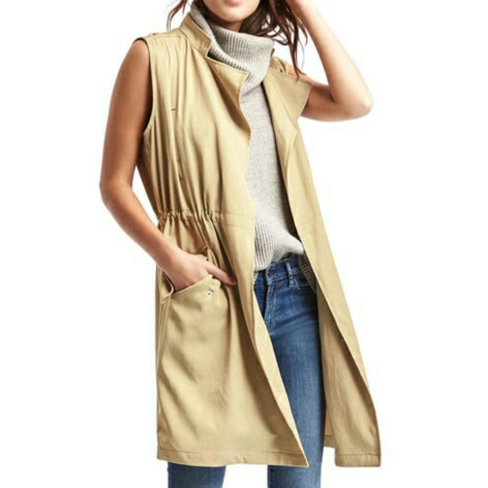 Sleeveless Trench Coat